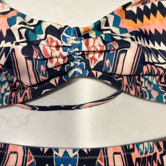 Athleta one piece swimsuit, size XS high cut - Picture 2 of 10